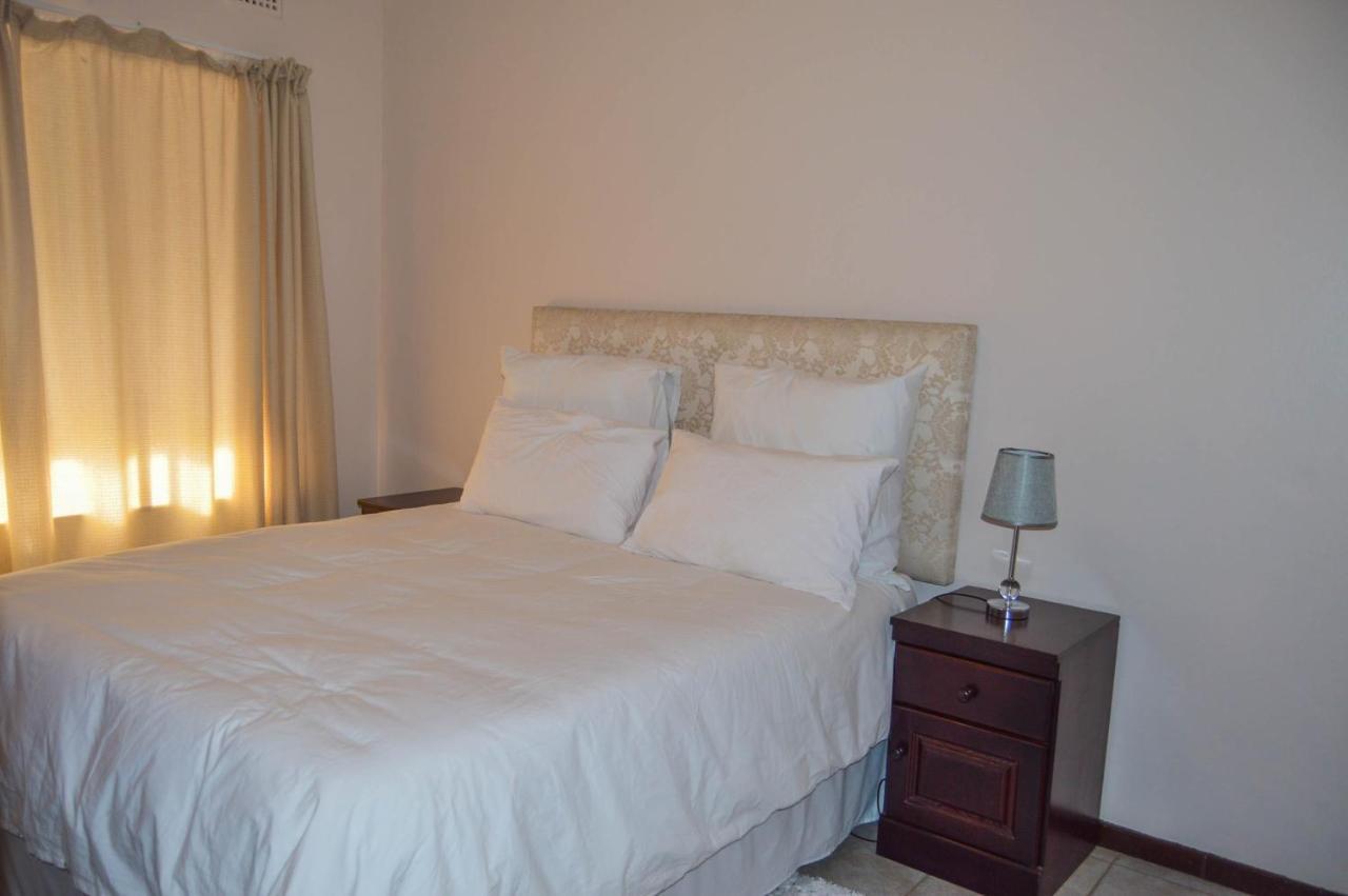 Emangunini Guest House Richards Bay Dış mekan fotoğraf