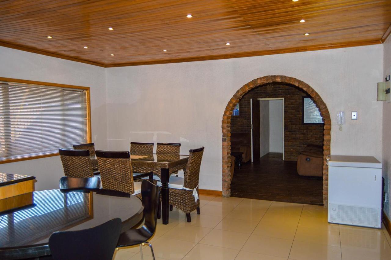 Emangunini Guest House Richards Bay Dış mekan fotoğraf